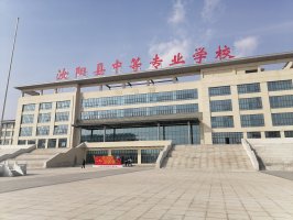 学校图书馆
