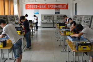 校园一角